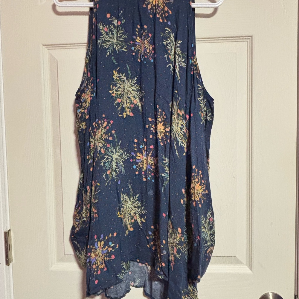 Free People Blue Floral Tunic - Picture 4 of 11